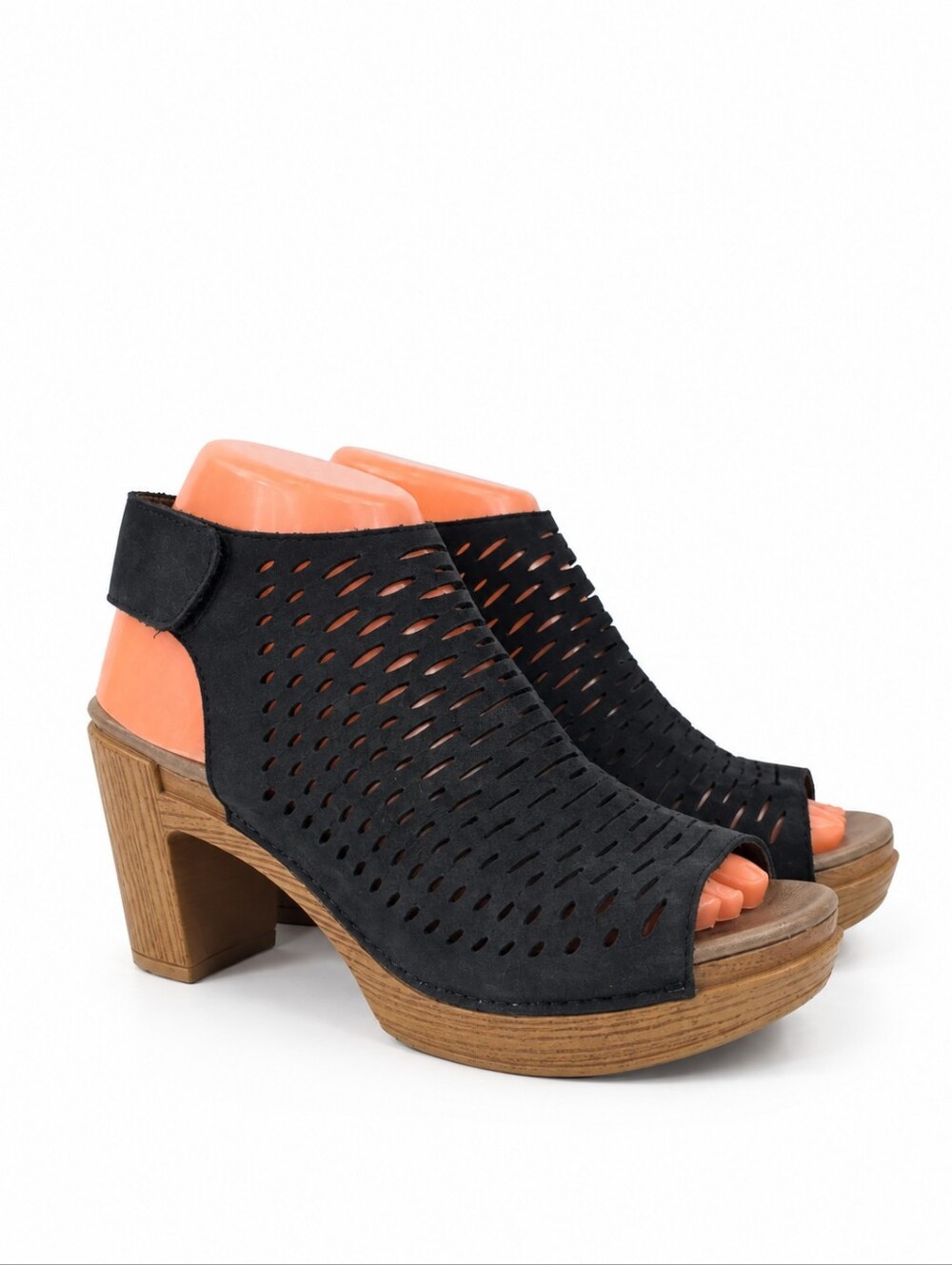 Dansko Danae Black Milled Nubuck Women's Sandals Size EU 37 - US 7